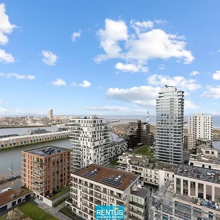 Rashelle - With Stunning Views Of The North Sea Lejlighed Oostende