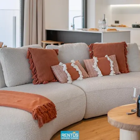 Rashelle - With Stunning Views Of The North Sea Lejlighed Oostende