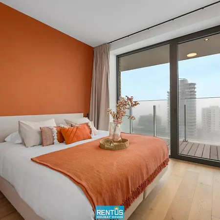 Rashelle - With Stunning Views Of The North Sea Oostende